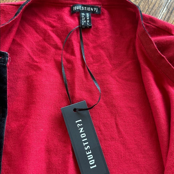 Nwt. Question sweater - Picture 4 of 5